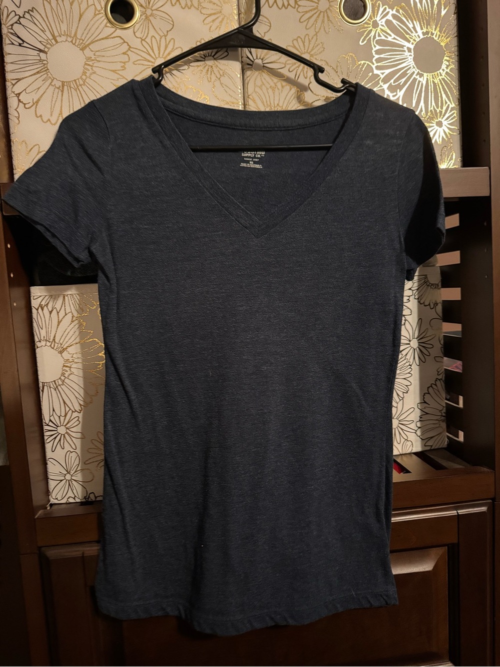 Mossimo Supply Co. Women's V-Neck Short Sleeve Tee - Navy Blue